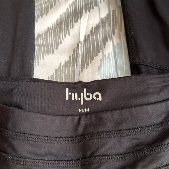 Hyba Women’s Sz Medium Black Activewear Leggings - Picture 4 of 9